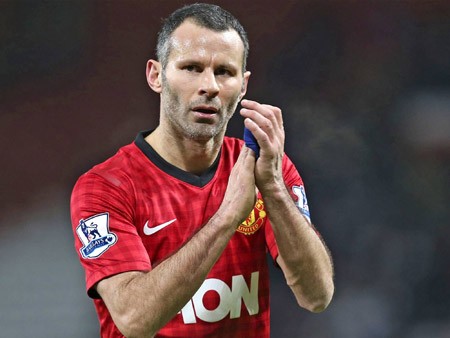 Ryan Giggs và nỗi khát thèm cột mốc 1.000 Ryan Giggs và nỗi khát thèm cột mốc 1.000