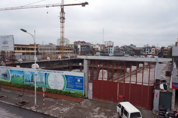 Lùng nhùng quanh dự án Hòa Bình Green City Hiện trường công trình