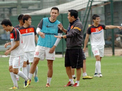 Hạ chỉ tiêu SEA Games: U23 VN chỉ cần vào chung kết Hạ chỉ tiêu SEA Games: U23 VN chỉ cần vào chung kết