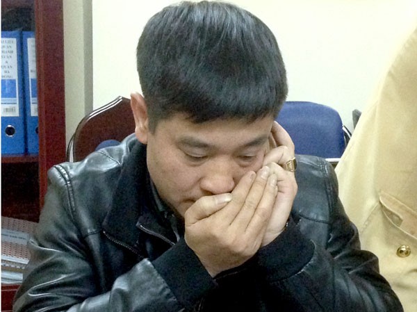 Cảnh sát giao thông lật tẩy cảnh sát rởm Hải tại Cơ quan Công an
