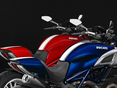 Ducati Diavel Stripe 2013 với ngoại hình thể thao Ducati Diavel Stripe 2013 với ngoại hình thể thao