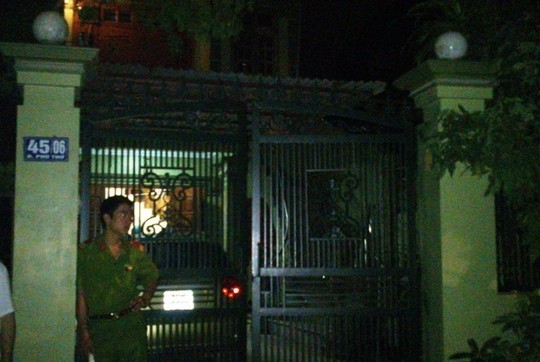 Vụ nữ cán bộ bị sát hại: Hung thủ đập hỏng 2 mắt nạn nhân Ngôi nhà nơi xảy ra vụ án mạng đặc biệt nghiêm trọng.