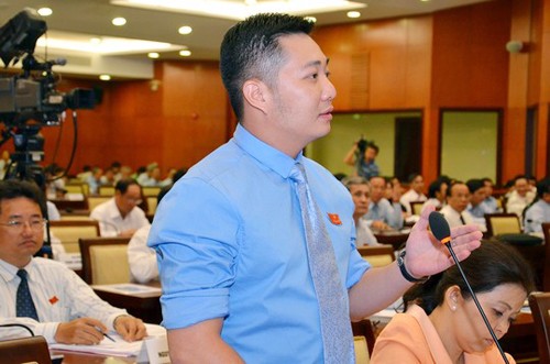 Truy trách nhiệm Chủ tịch quận 12 vụ bạo hành nhóm trẻ Mầm Xanh Chủ tịch UBND quận 12 Lê Trương Hải Hiếu.