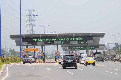 TPHCM dừng thu phí qua trạm BOT Xa lộ Hà Nội từ 1/1/2018 TPHCM dừng thu phí qua trạm BOT Xa lộ Hà Nội từ 1/1/2018