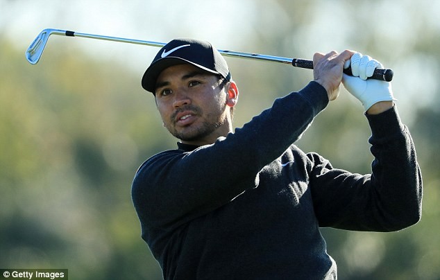 Golf: ĐKVĐ Jason Day khởi đầu mạnh mẽ ở giải Arnald Palmer Invitational Jason Day có khởi đầu đầy thuận lợi dù gặp thời tiết bất thường