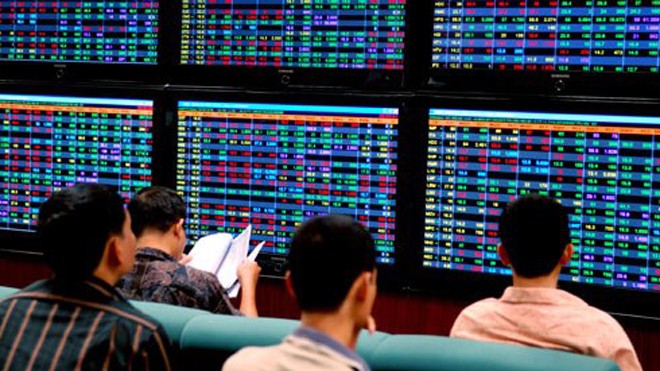 Blue-chip hút vốn ngoại, Vn-Index tiến sát 523 điểm Vn-Index tiến sát 523 điểm sáng 14/1. Ảnh: H.H