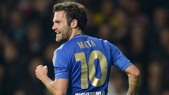 Chuyển nhượng M.U: Đón Mata, mất Rooney Mata trên đường tới M.U kiểm tra sức khỏe