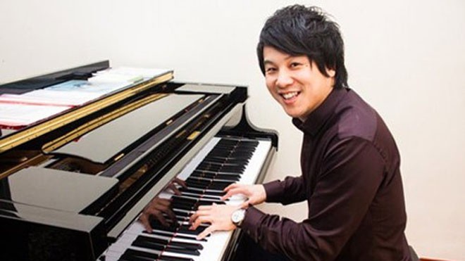Thanh Bùi: “Tôi muốn có bốn đứa con“ Thanh Bùi đang tiếp tục nỗ lực cho những đỉnh cao âm nhạc của riêng mình