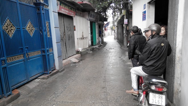 Thiếu úy công an bị đánh vỡ sọ, cướp xe máy Hiện trường nơi thiếu úy Thắng bị tấn công, cướp xe máy