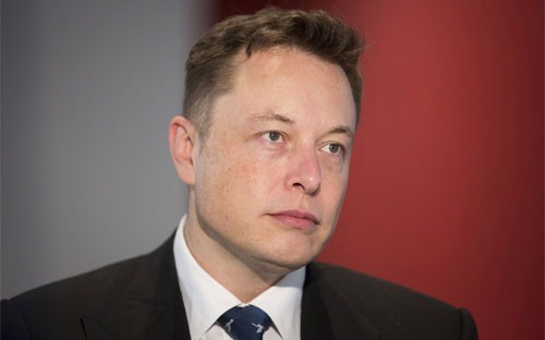 Ông chủ hãng xe điện Tesla “kiếm” 1,1 tỷ USD trong 1 ngày Ngoài cương vị CEO của Tesla, ông Musk còn là đồng sáng lập kiêm cổ đông lớn nhất của Tesla và SolarCity - Ảnh: Bloomberg.