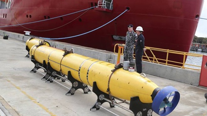 Mỹ đã chi hơn 3 triệu USD tìm máy bay MH370 Thiết bị dò tìm tín hiệu hộp đen Towed Pinger Locator của Mỹ tham gia tìm kiếm MH370. Ảnh: AP