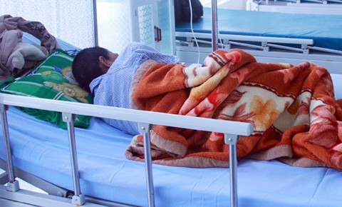 Phía sau vụ “phi công trẻ” bị đánh ghen vì “mây mưa” với bà chủ Nạn nhân đang được điều trị tại bệnh viện