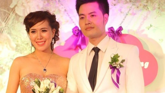 Hot girl Mai Thỏ đột ngột cưới chồng hơn 7 tuổi Tháng 2/2014 cặp đôi này đã tổ chức lễ cưới giả.