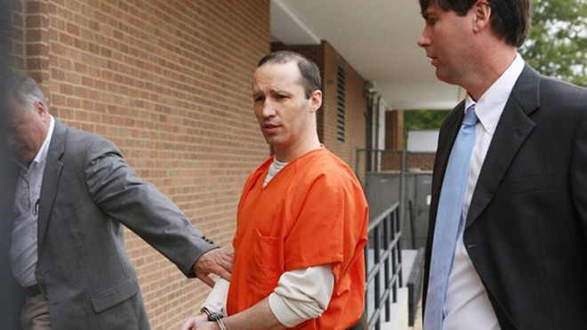 Lãnh 25 năm tù vì gửi thư tẩm độc cho Tổng thống Obama Phạm nhân James Everett Dutschke. Ảnh: Reuters