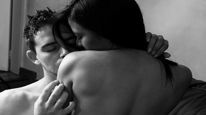 Ly dị trong đêm tân hôn vì thấy ảnh nóng của vợ Cuộc hôn nhân kết thúc chóng vánh chỉ mấy tiếng sau đám cưới. Ảnh minh họa: Rex