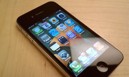 Tìm được iPhone thất lạc cách xa hơn 10.000 km Chiếc iPhone 4 đã vượt hơn 10.000 km để trở về sau 9 tháng. Ảnh minh họa.