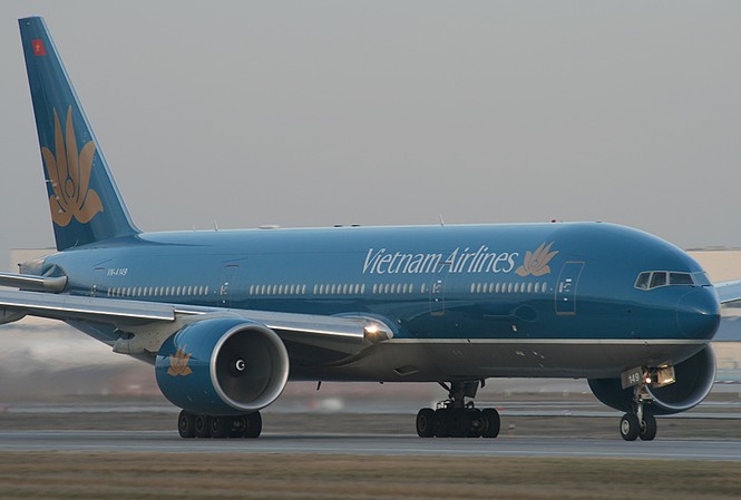 Vietnam Airlines điều chỉnh một số đường bay để tránh bão Vietnam Airlines điều chỉnh một số đường bay để tránh bão