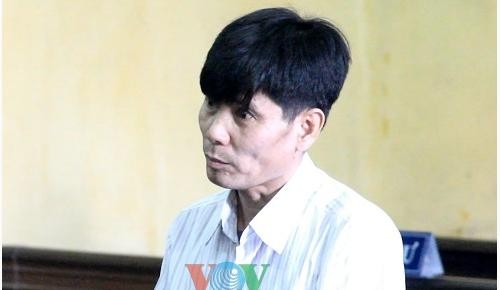 Cha dượng nhiều lần cưỡng hiếp con riêng của vợ Hùng tại phiên phúc thẩm.