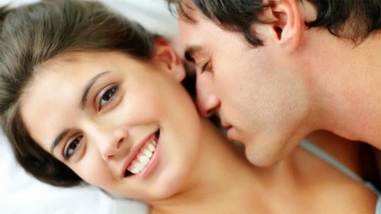 Bất lực nhìn vợ tìm đàn ông khác để giải tỏa sinh lý 'Anh ta làm em thấy thoả mãn, em không thể chịu đựng được khi mà cơ thể thì đang hừng hực mà chồng lại chẳng thể giải toả nổi'. Ảnh minh họa: Love143.