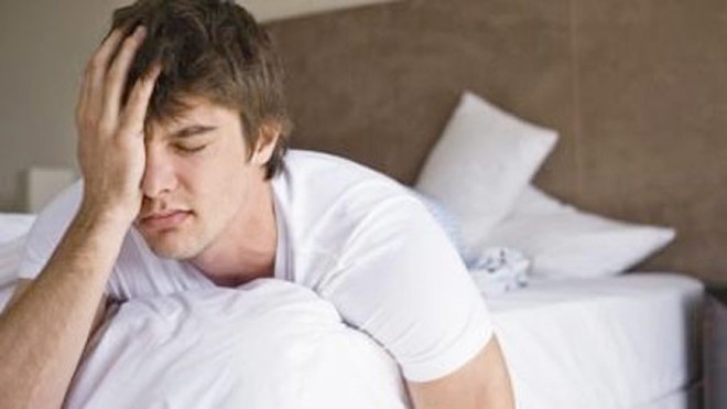 Chồng ốm nghén thay vợ có hay không? Chia sẻ cảm giác nghén, bạn sẽ hiểu và yêu vợ nhiều hơn