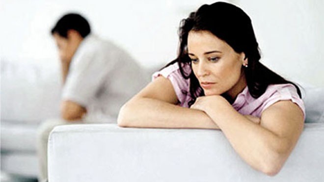 Chồng cưới vợ mới sau khi ly hôn tôi được hai tháng Chồng cưới vợ mới sau khi ly hôn tôi được hai tháng