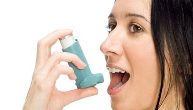 Bệnh phổi tắc nghẽn dễ nhầm với hen suyễn Ảnh minh họa: Health.