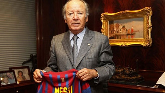 Cựu chủ tịch Barca đi tù vì tội hối lộ Các thành viên Barca liên tiếp vướng vào vòng lao lý