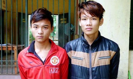 Hẹn người bán hàng qua mạng tới chỗ vắng để cướp Hai anh em họ Việt và Đức.