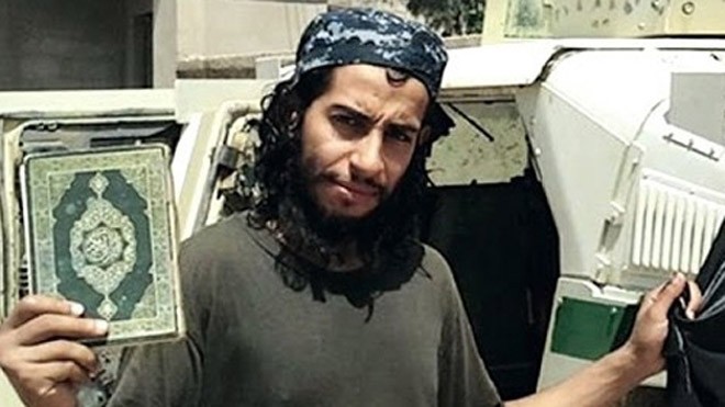Phiến quân qua lại như đi chợ giữa sào huyệt IS và châu Âu Abdelhamid Abaaoud bị tình nghi là chủ mưu các vụ tấn công liên hoàn ở Paris tối 13/11. Ảnh: Twitter