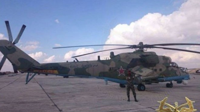 Nga dùng trực thăng Mi-35M đánh phiến quân IS Hình ảnh trực thăng tấn công Mi-35M của Nga tại Syria.
