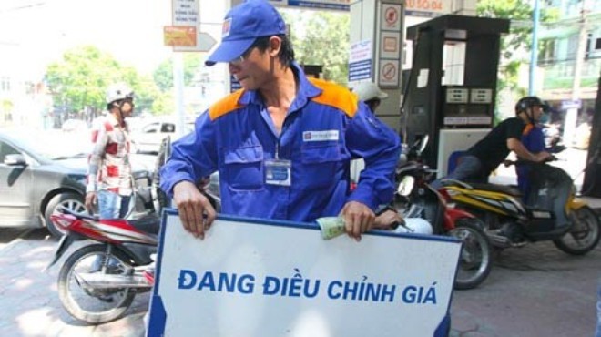 Ngày mai, giá xăng lại tăng mạnh? Ảnh minh họa