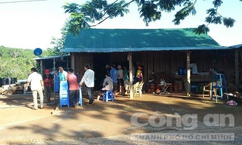 Cháu bé 5 tuổi rơi xuống hầm đốt than tử vong Cái chết thương tâm khiến nhiều người thân bàng hoàng