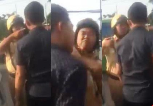 CSGT trong clip 'đánh người' nói gì? Trung úy Khoa trong video phát tán trên mạng . Ảnh cắt từ clip