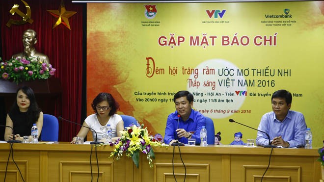 Trung thu thắp sáng ước mơ trẻ thơ Anh Nguyễn Long Hải, Bí thư T.Ư Đoàn, Chủ tịch Hội đồng Đội T.Ư phát biểu tại buổi họp báo giới thiệu chương trình.