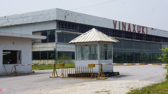 Chủ tịch Vinaxuki: 'Tôi dại dột bán nhà trả nợ' Dự án nhà máy sản xuất, lắp ráp ôtô, máy của Vinaxuki ở Thanh Hóa hoang hóa vì ngừng hoạt động từ năm 2011 đến nay. Ảnh: Nguyễn Dương.