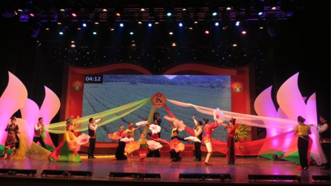 Hà Nội đoạt giải Đặc biệt Hội thi 'Hòa giải viên giỏi' Phần thi giới thiệu của đội Sơn La. ảnh: Lê Nhàn