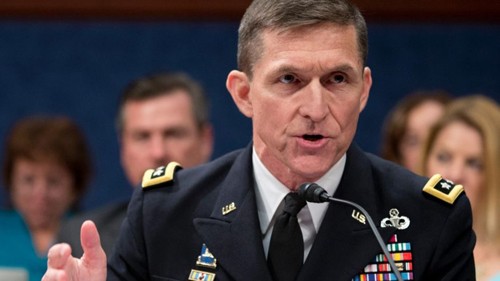 Trump bổ nhiệm tướng tình báo về hưu làm cố vấn an ninh quốc gia Trung tướng Michael Flynn khi còn là giám đốc Cơ quan Tình báo Quốc phòng (DIA) năm 2013. Ảnh: AP