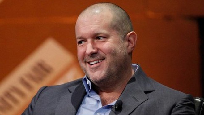 'Cha đẻ' iPhone sẽ không thiết kế iPhone 8 Người phụ trách thiết kế sản phẩm của Apple, Jonathan Ive.