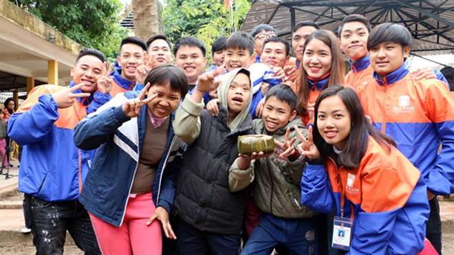 1.000 'tấm bánh nghĩa tình' ấm lòng người khó khăn 1.000 'tấm bánh nghĩa tình' ấm lòng người khó khăn