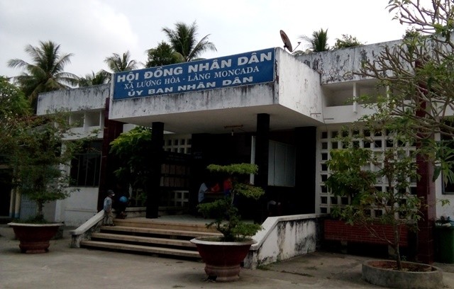 Chủ tịch xã treo cổ tự vẫn trong vườn nhà UBND xã Lương Hòa, nơi ông D. làm việc