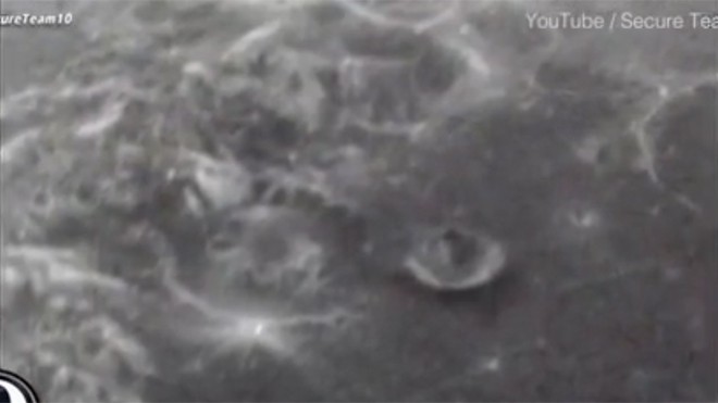 Thợ săn UFO tuyên bố phát hiện 'mảnh vỡ đĩa bay' trên Mặt Trăng Thợ săn UFO tuyên bố phát hiện 'mảnh vỡ đĩa bay' trên Mặt Trăng