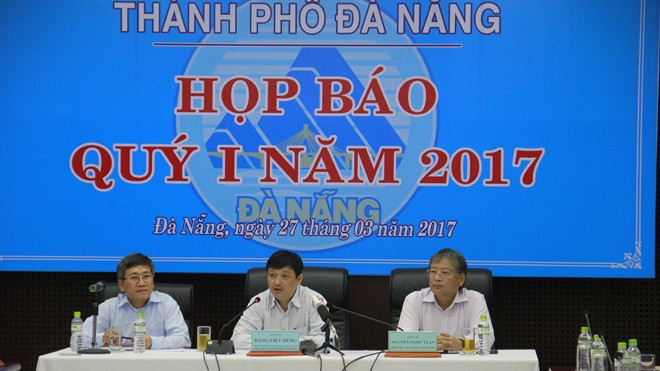 Đà Nẵng sẽ kiến nghị Thủ tướng điều chỉnh quy hoạch Sơn Trà Quang cảnh buổi họp báo