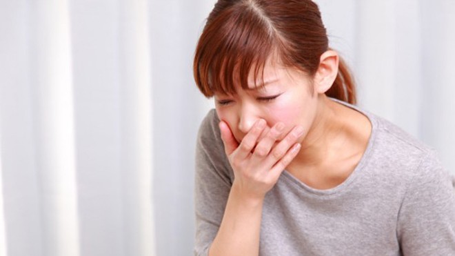 Không phải đau bụng, đây mới là những triệu chứng sớm của ung thư dạ dày Nôn ra máu có thể là dấu hiệu cảnh báo sớm của ung thư dạ dày.
