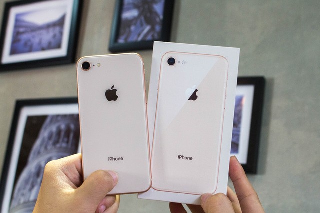 iPhone 8 xách tay giảm giá “cực rẻ” nhưng vẫn ế ẩm iPhone 8 xách tay giảm giá “cực rẻ” nhưng vẫn ế ẩm