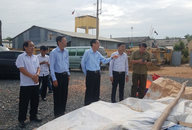 Không ảnh hưởng bão, TP. HCM vẫn cấm thuyền ra khơi Ông Lê Thanh Liêm, Phó chủ tịch thường trực UBND TPHCM kiểm tra tình hình chống bão tại huyện Cần Giờ