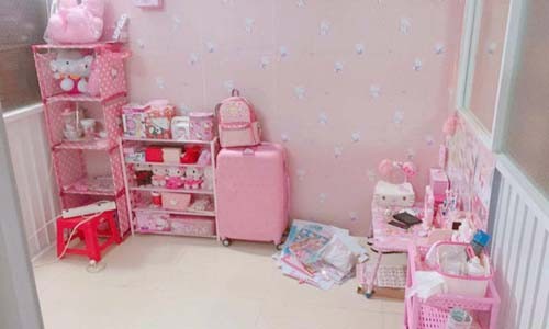 Cô gái cuồng Hello Kitty: Bạn trai vẫn chiều chuộng, ủng hộ Căn phòng của Thu Nhi ngập tràn đồ Hello Kitty.
