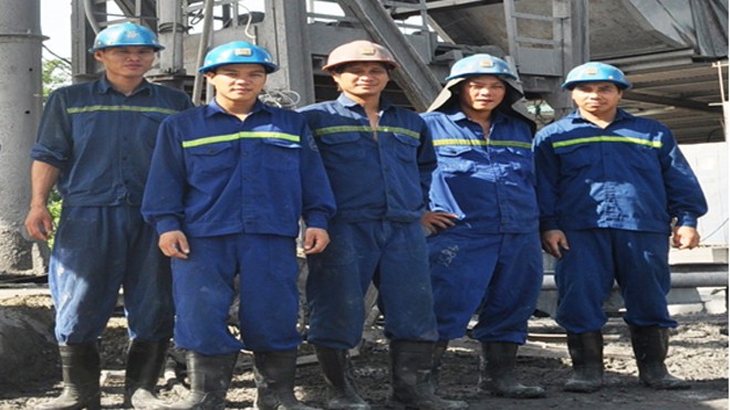 Công ty Xây dựng mỏ Hầm lò I - TKV phấn đấu hoàn thành 10 ngàn mét lò đào các loại tiết diện Thợ đào lò Hầm lò I - TKV trên khai trường
