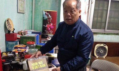 PGS Bùi Hiền: Ai chân thành, văn minh hãy đọc kỹ đề xuất của tôi PGS Bùi Hiền chia sẻ về công trình nghiên cứu cải tiến chữ cái tiếng Việt