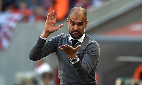 HLV Man City nói 'nghĩ về chức vô địch lúc này là sai lầm' Guardiola muốn học trò tập trung vào từng trận đấu. Ảnh: PA.