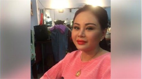 Diễn viên Lê Giang tự nhận thủ môn Bùi Tiến Dũng là con rể Diễn viên Lê Giang tự nhận thủ môn Bùi Tiến Dũng là con rể